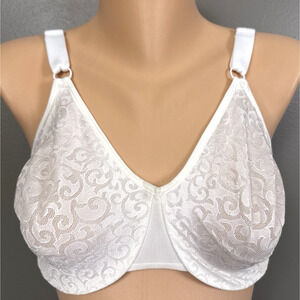 Vintage Olga Bra Size 38DD Style 5002 White Swirl Unlined Semi-Sheer Underwire